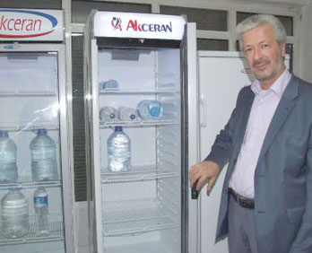 turk-mucitten-gunes-enerjili-buzdolabi