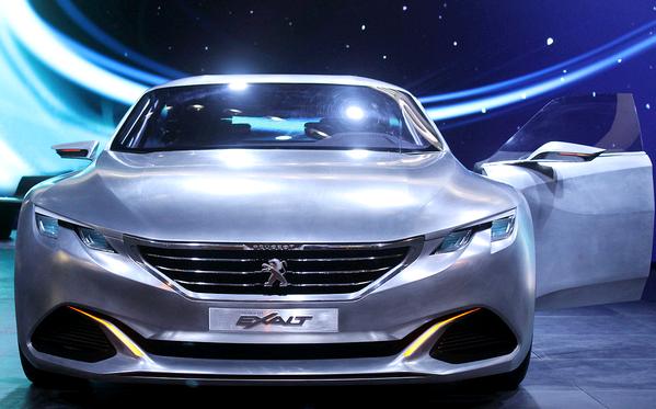 PEUGEOT EXALT N02 CONCEPT yeni