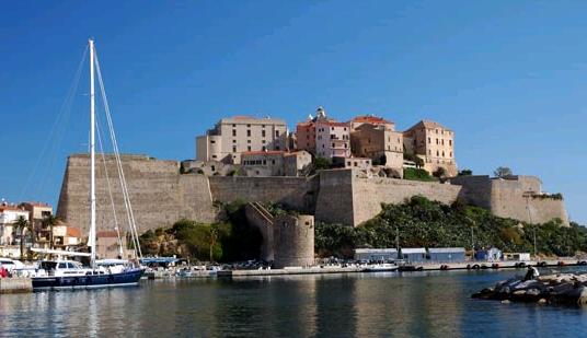 Calvi Korsika Fransa