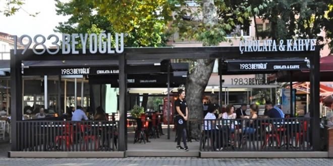 1983Beyoglu cikolata kahve