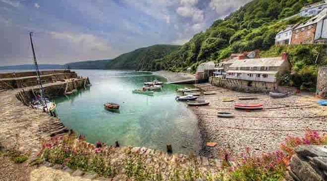 Clovelly Bay